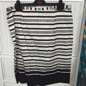 Chic City Silk Brand cotton black/wh spandex skirt